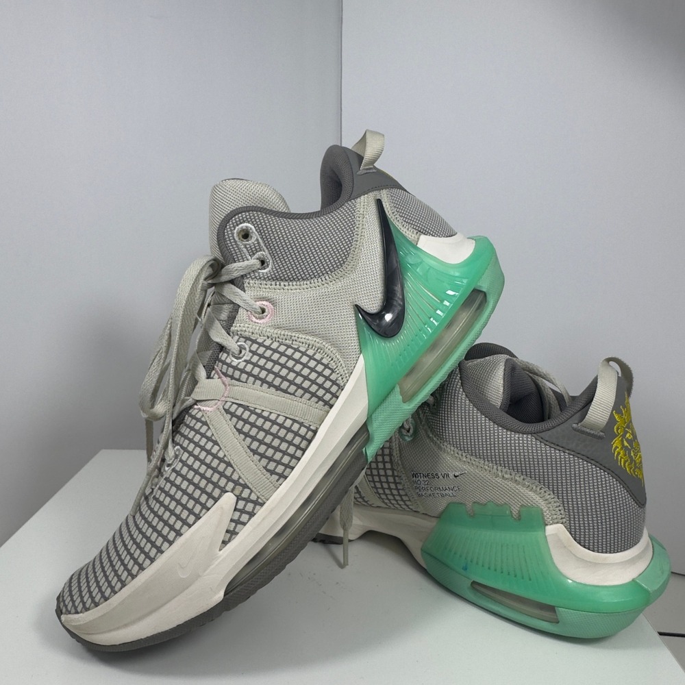 Nike LeBron Witness 7 VII Mens Size 10.5 Flat Pewter Mint Basketball DM1123-006‎